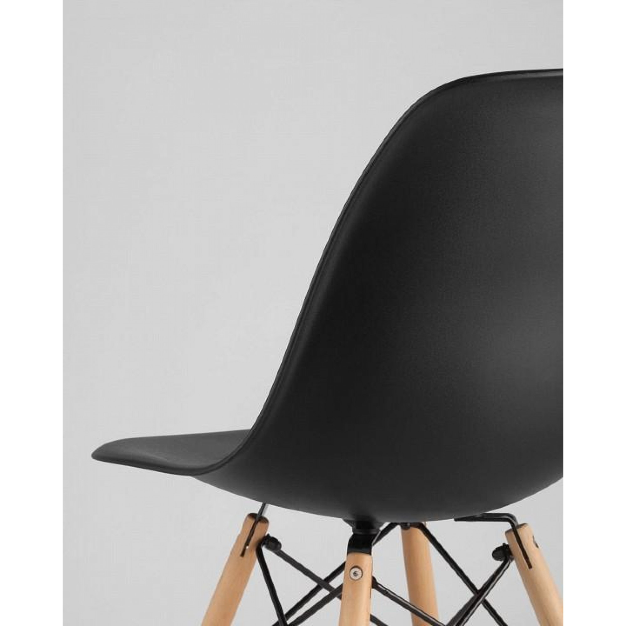 Стул Eames    SGR_Y801-black