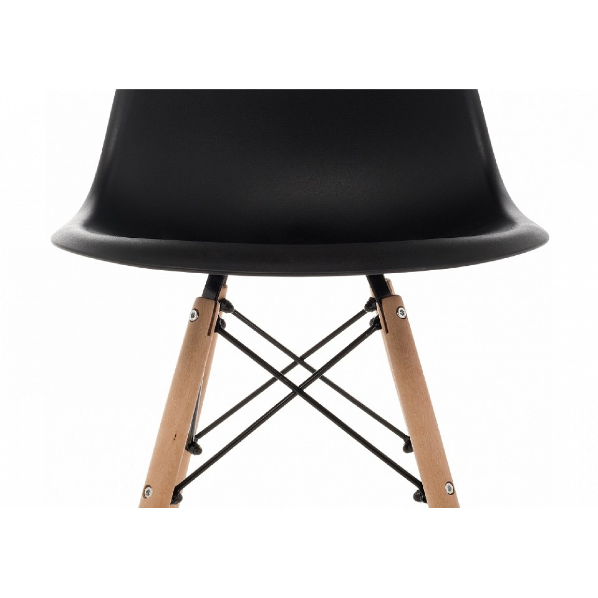 Стул Eames PC-015    WO_11177